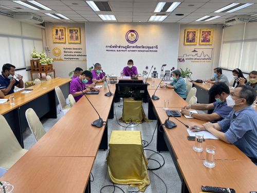 เข้าประชุมการจัดระเบียบสายสื่อสารร่วมกับการไฟฟ้าจังหวัดปทุมธานี เทศบาลเมืองปทุมธานี และหน่วยงานสายสื่อสาร