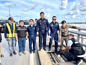 กสทช. จับมือ ตำรวจ สานต่อยุทธการ “ระเบิดสะพานโจร”ทำลายสายส่งเคเบิลขนาดใหญ่ลักลอบพาดสายบนสะพานข้ามโขง อย่างอุกอาจ เอื้อแก๊งคอลเซ็นเตอร์