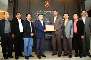 โครงข่ายผู้ประกอบการโทรทัศน์ดาวเทียมได้เข้ายื่นหนังสือขอคัดค้านการออกประกาศฉบับใหม่ที่มีผลต่อการเปลี่ยนแปลงการเรียงช่อง