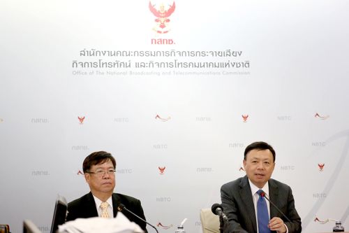 อย. - กสทช. เดินหน้าสั่งระงับการออกอากาศโฆษณาที่ผิดกฎหมาย ทั้งอาหารและเครื่องสำอางต่อเนื่อง พบจำนวนช่องที่ออกอากาศลดลง ทีวีดิจิตอลเหลือเพียง 2 ช่อง